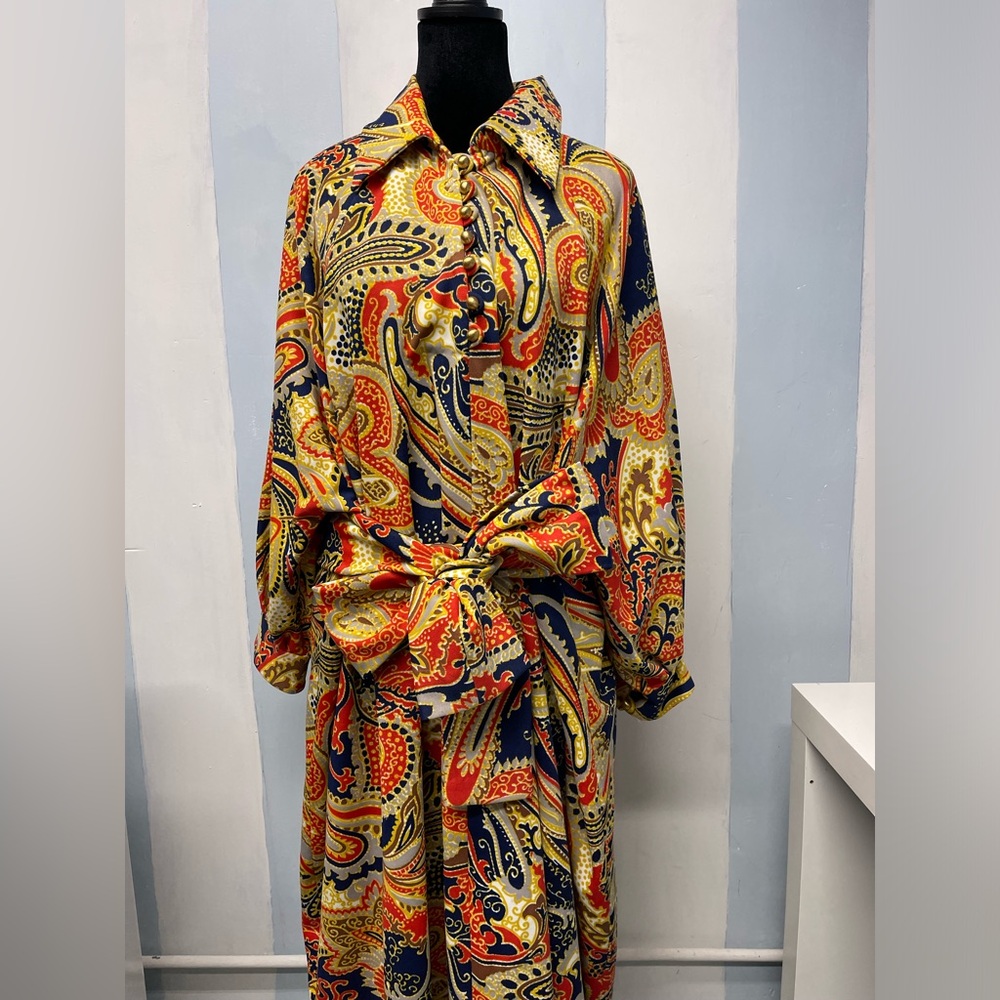 Vintage 1960s/1970s dress